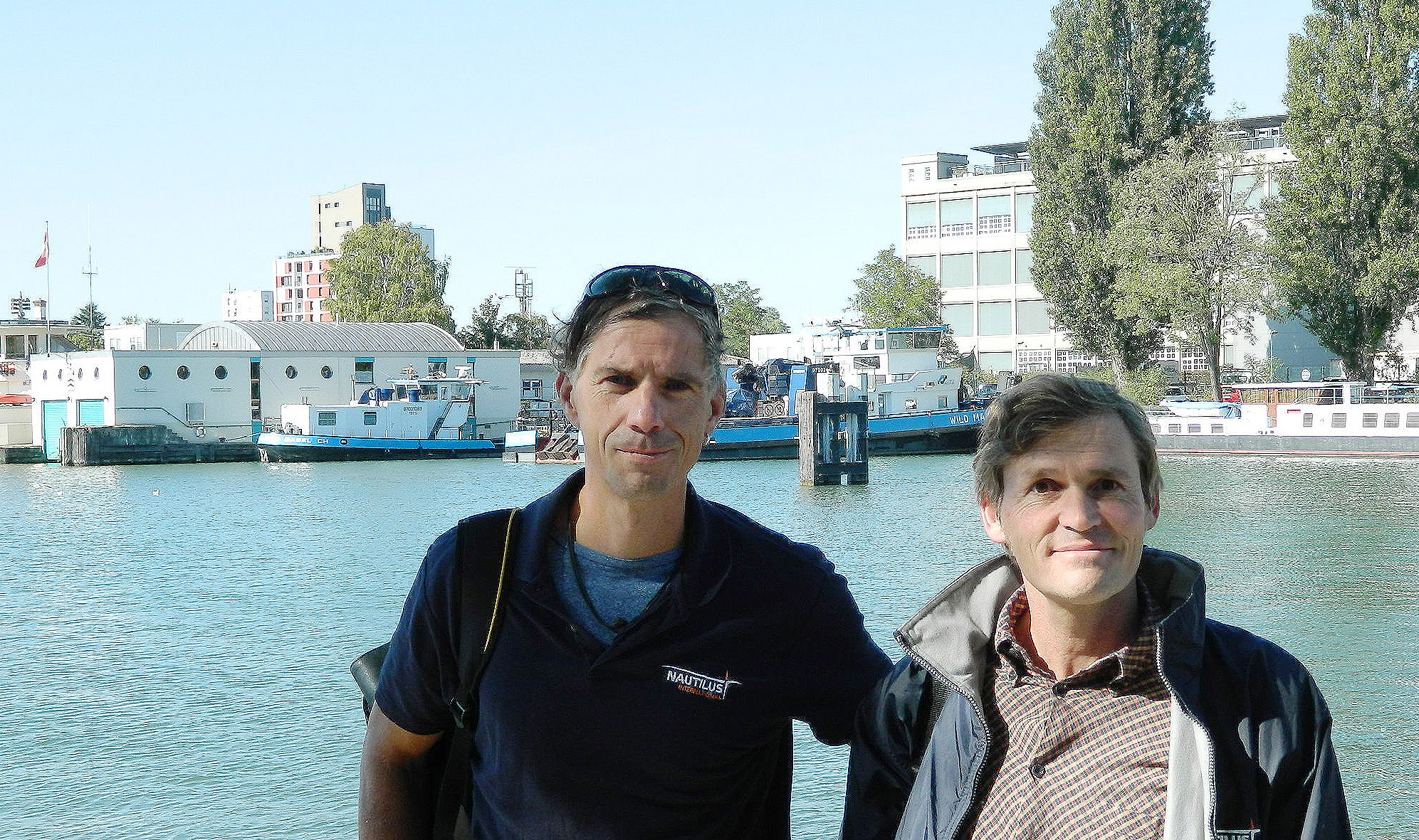 Holger Schatz und Piet Dörflinger, neuer Generalsekretär für die Binnenschifffahrt, besuchen regelmässig Schiffsbesatzungen, die im Basler Hafen anlegen. Image:Holger Schatz und Piet Dörflinger, neuer Generalsekretär für die Binnenschifffahrt, besuchen regelmässig Schiffsbesatzungen, die im Basler Hafen anlegen.